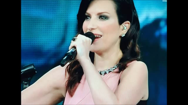 Laura Pausini uguale a lei Margherita Palumbo