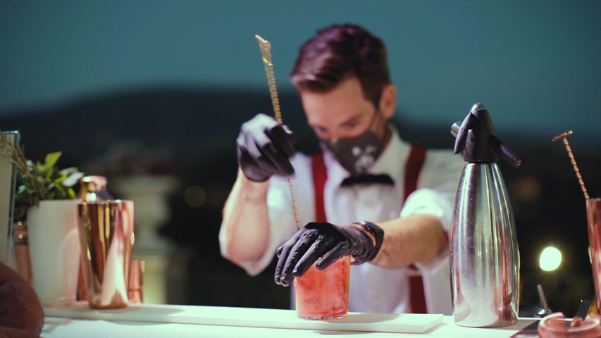 Open bar mixology per pool party serale 