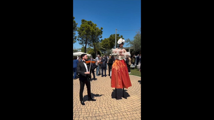 Levitas Arti Sospese 