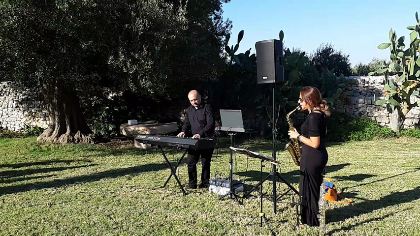 Piano e Sax durante la cerimonia civile