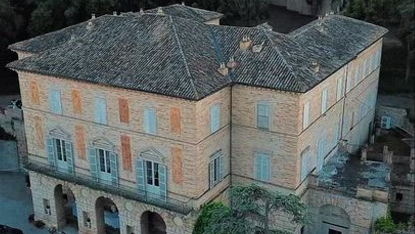 Reggia Bonaparte dall'alto