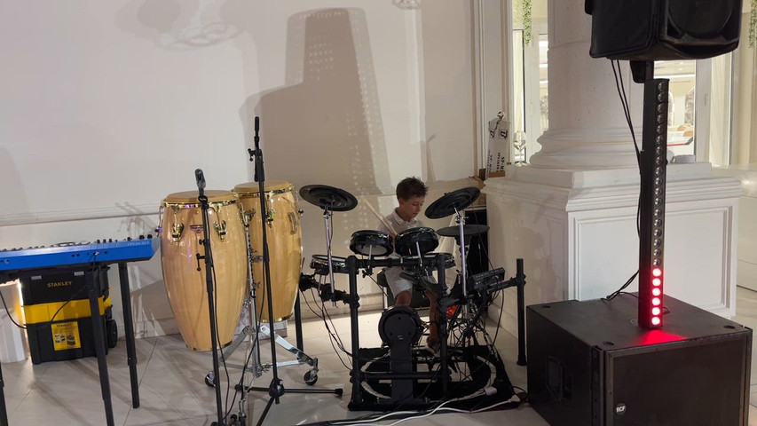 Roby alla batteria