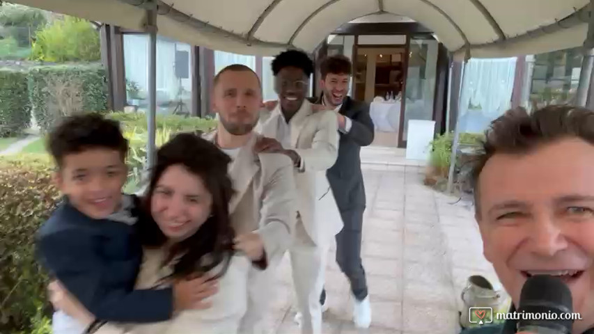 Matrimonio con I TELETUBBIES  invitati travestiti da me