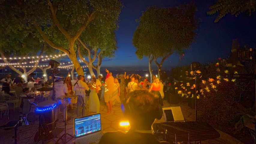 Dj set UK
