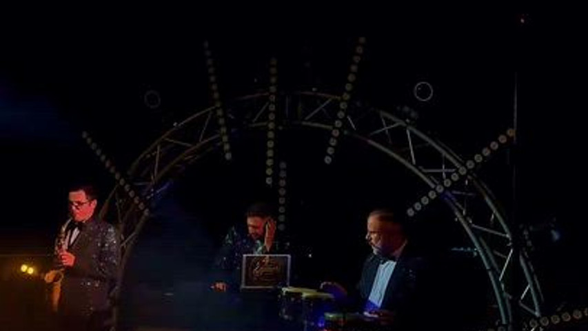 Dj sax & percussioni 