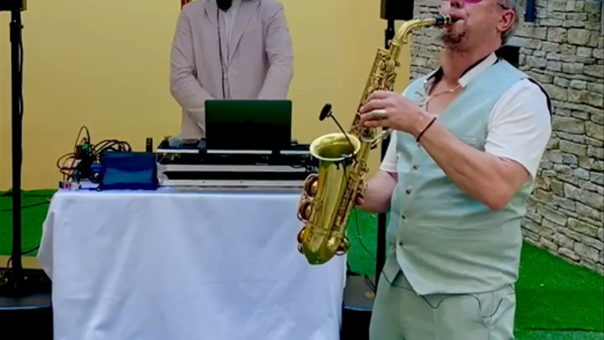 Sax + Dj 