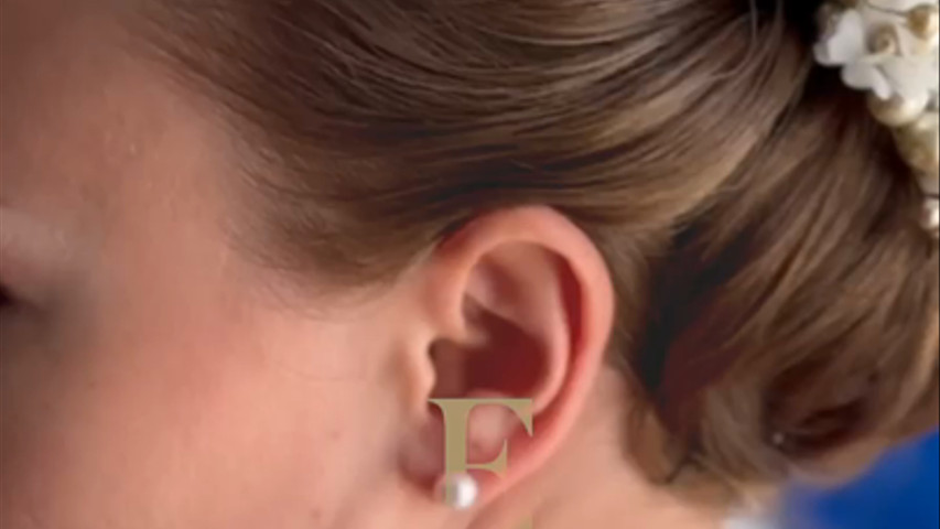 Sposa Jiulia con cambio acconciatura 
