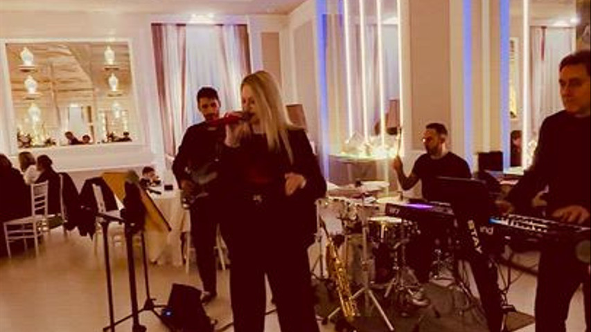 JUST IN TIME Live Band, musica per matrimonio ed eventi in Puglia, Italia.