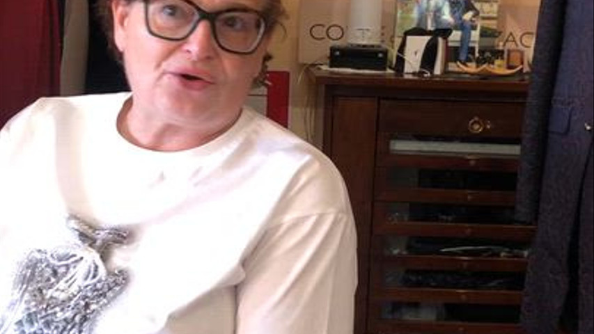 Caterina e la sua emozione per il suo abito da sposa 