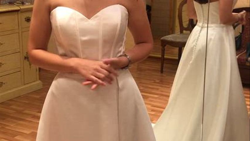 Irene e le sue paure nella ricerca dell’abito da sposa 