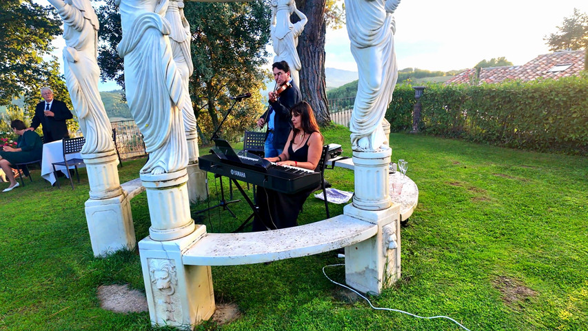 Violino e Tastiera - Aperitivo - Borgo_di_Celle 