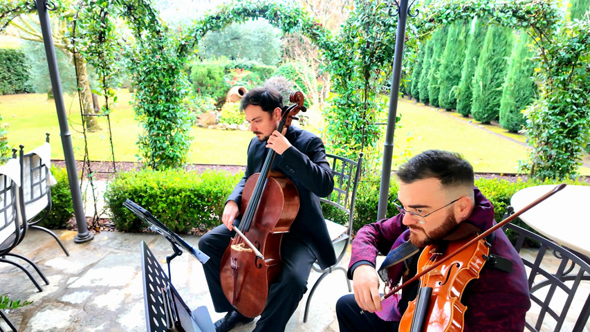Strings Duo - La_Corte_dei_Papi Cortona
