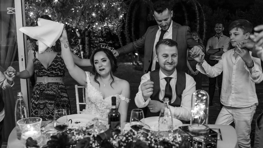 "Fotografia sartoriale per matrimoni unici"