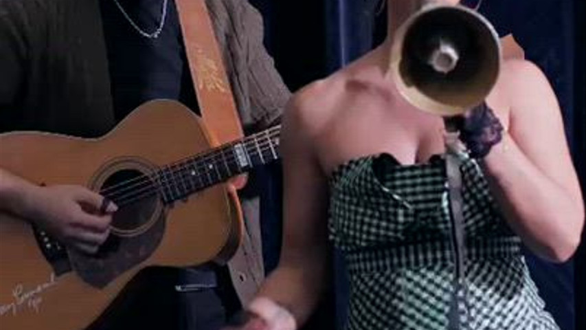 Atmosfera Swing – Duo Live per il Tuo Aperitivo