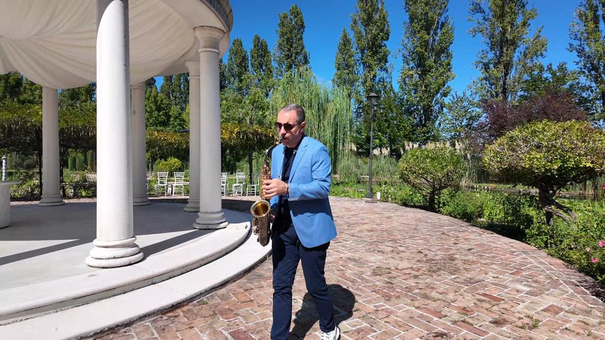 Elton John Sax