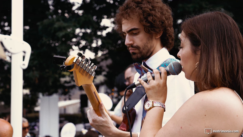 Ingresso Sposi Cerimonia Rito Civile - Voce e Chitarra Elettrica