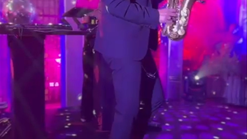 DJ e Sax