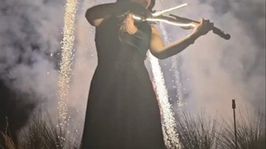 Violinista Led per Taglio Torta Matrimonio Abruzzo (Pescara, Chieti, Teramo, L'Aquila)