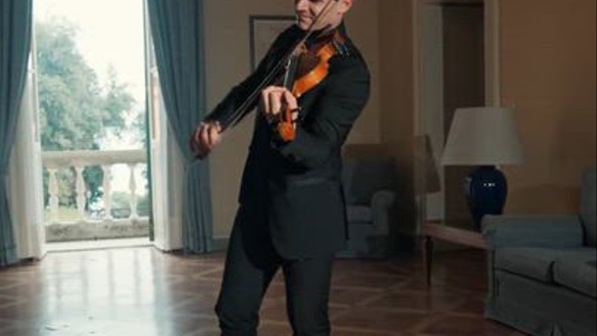 Per Sempre Sì: il Violino tra Eleganza e Ritmo | Direzioni Parallele