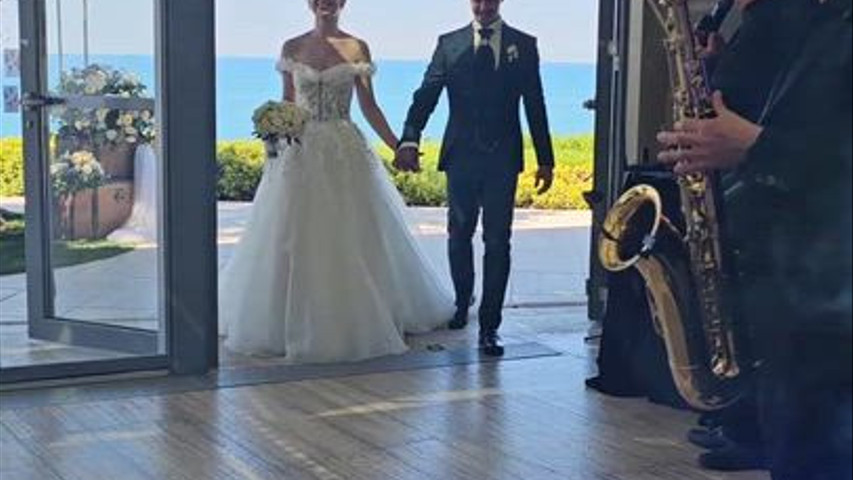 Il matrimonio di Umberto e Claudia a Villa Estea: tra eleganza e pura energia sulla Costa dei Trabocchi