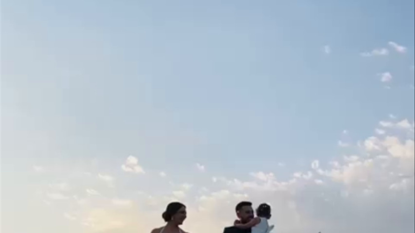 Smoke bomb