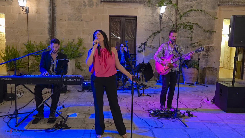 UnderCover Band con voce femminile