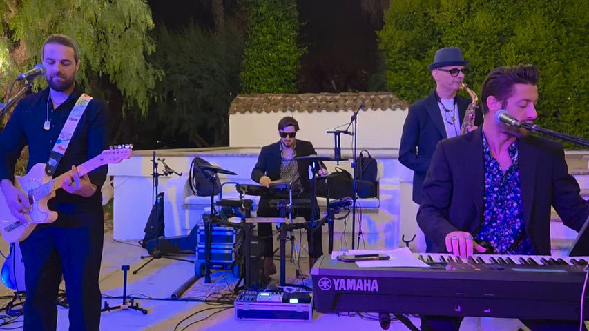 Superband con Sassofono