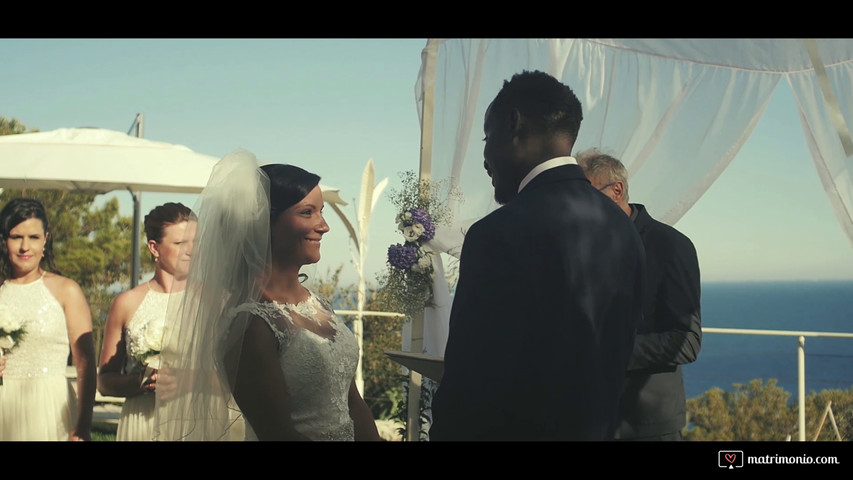 Cynthia e Ivan - Video di matrimonio sul mare a Santa Cesarea Terme, Lecce