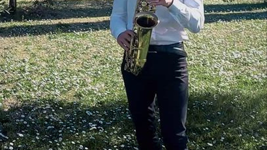 Sax Live