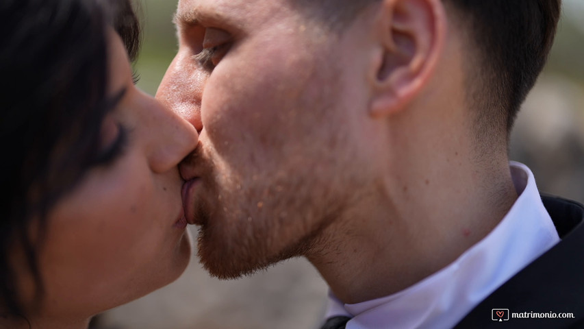 Nicola & Mara Wedding Trailer