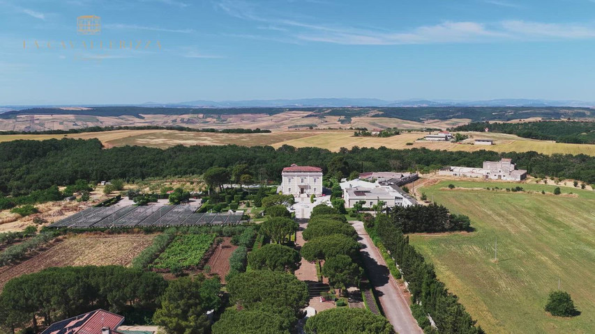 La Tenuta 