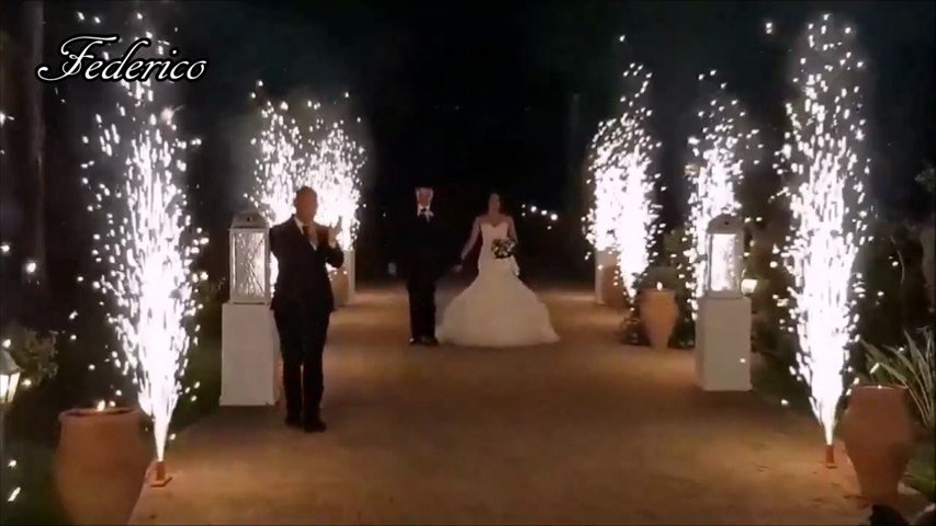 Fontane Luminose, entrata sposi, taglio torta + momento romantico