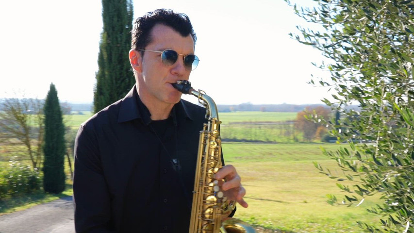 Federico Tozzi Sax live Dj  