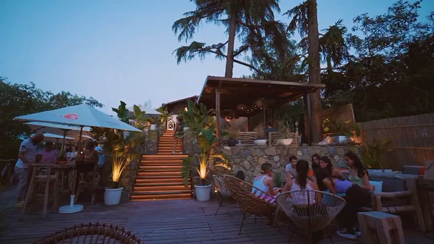 The Lodge Club 