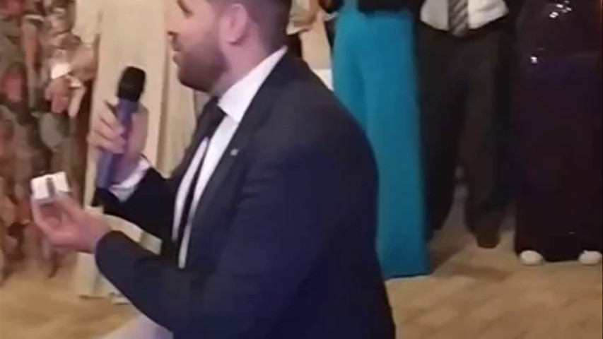 Lancio bouquet e Proposta di Matrimonio