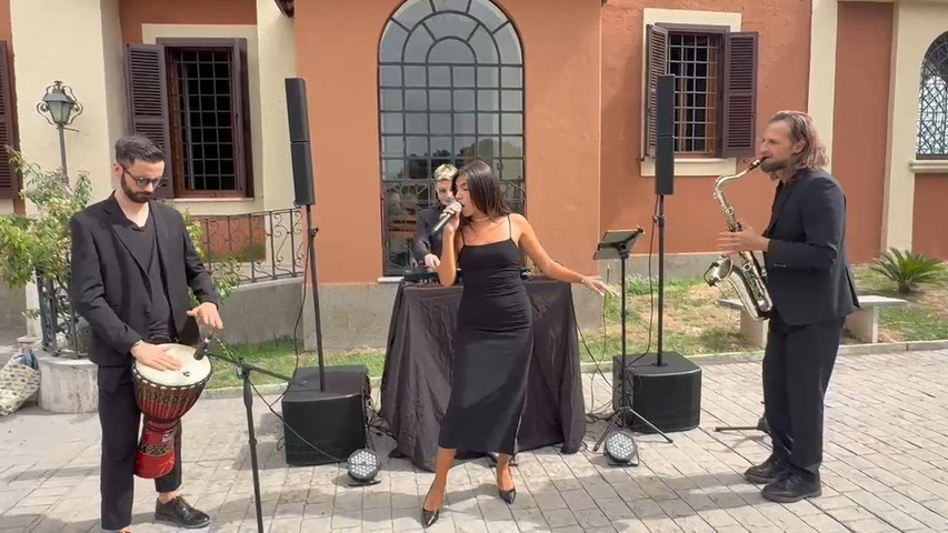 Il graffio travolgente della nostra cantante!