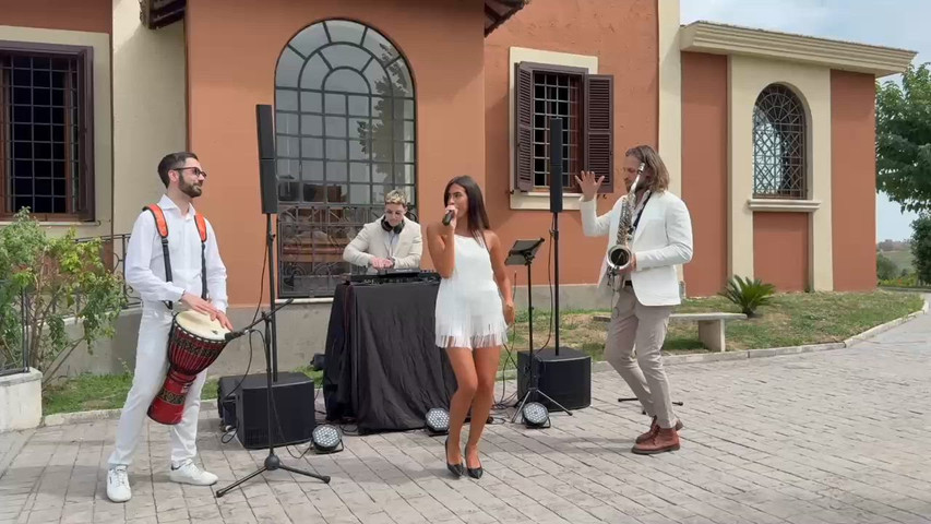 Ballerini, cantanti, musicisti? JSAX Events è quello che fa per te!