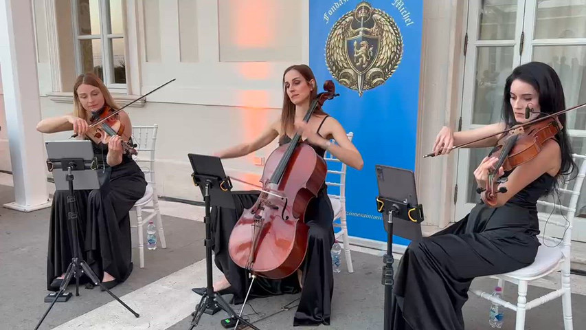 Violino, violoncello e viola