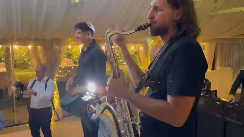 Sax, Percussioni & DJ: l’energia di una festa firmata JSAX Events