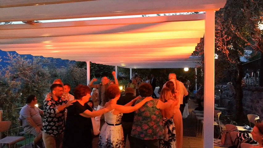 Hotel Miranda Riva di Solto, matrimonio con musica e animazione Dj Fun