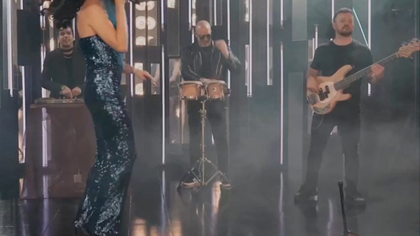 Break my soul in DJ formation