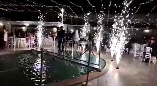 Maggio Fireworks momenti indimenticabili siamo a Tuglie via Aldo Moro 137/A