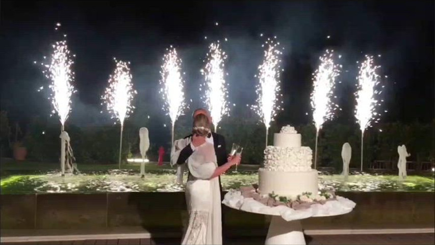 Maggio Fireworks momenti indimenticabili siamo a Tuglie via Aldo Moro 137/A