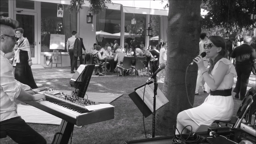 Tutto quello che un uomo - musica dal vivo