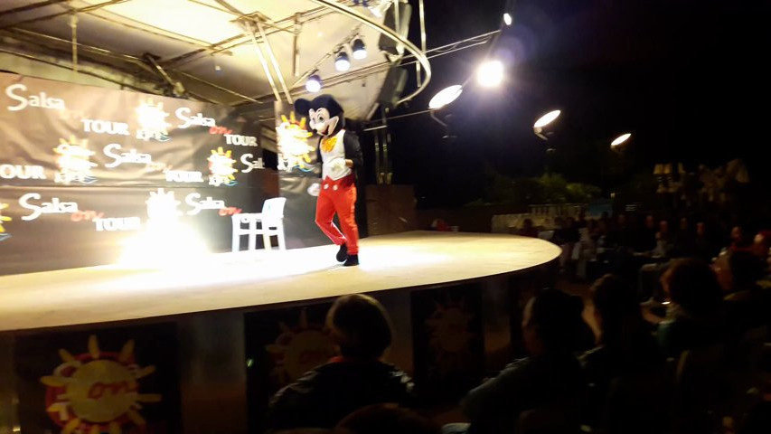 "Salsa on tour" con il nostro Mickey mouse, "Riva degli Etruschi"