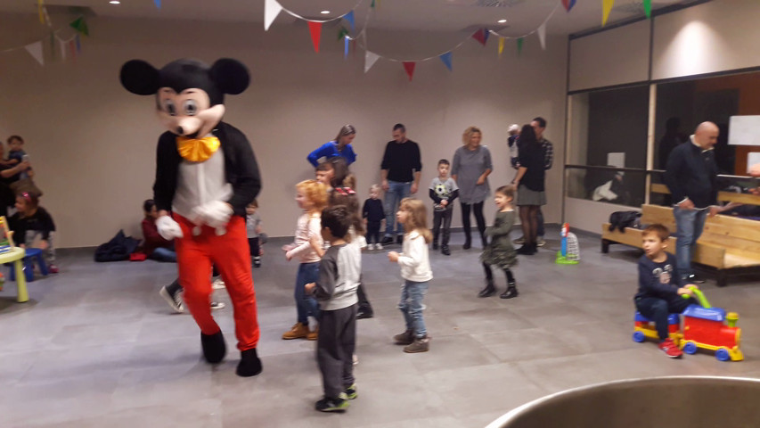 Compleanno di Topolino, La Svolta Fast Food Gourmet