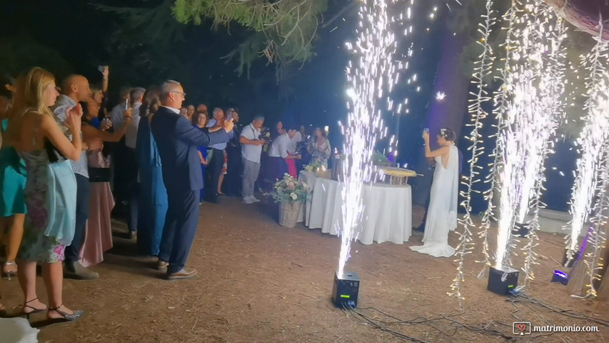 Toscana matrimoni con fontane fredde luminose sparkular 