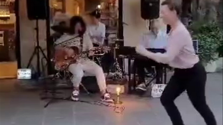 Let's dance with Kick That Jazz by Monica