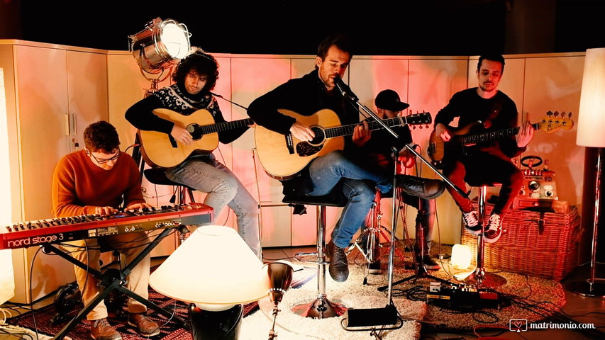 Kings Of Leon - WALLS