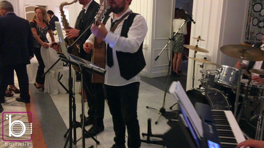 Marry You - Cover Swing del celebre brano di B. Mars